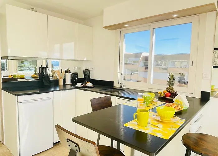 Apartment Beau 3 Pieces Vue A St Raphael - Piscine