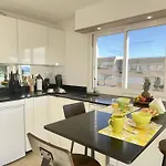 Apartment Beau 3 Pieces Vue A St Raphael - Piscine *