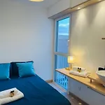Beau 3 Pieces Vue A St Raphael - Piscine *