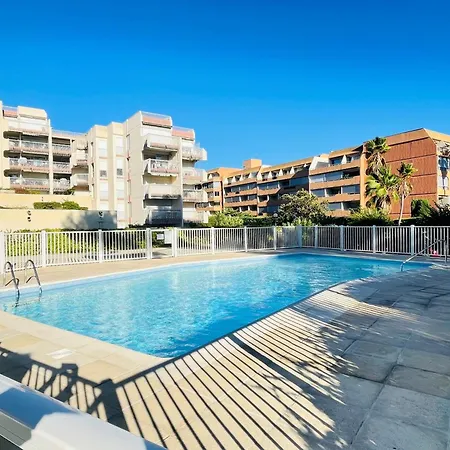 Апартаменти Beau 3 Pieces Vue A St Raphael - Piscine