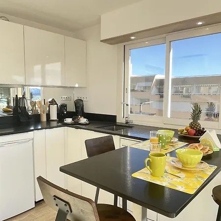 Apartment Beau 3 Pieces Vue A St Raphael - Piscine *