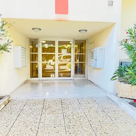 Апартаменти Beau 3 Pieces Vue A St Raphael - Piscine