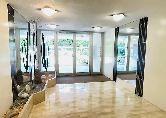 Beau 3 Pieces Vue A St Raphael - Piscine Апартаменты Сен-Рафаэль